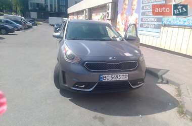 Внедорожник / Кроссовер Kia Niro 2016 в Тернополе