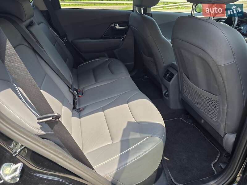 Внедорожник / Кроссовер Kia Niro 2019 в Ковеле