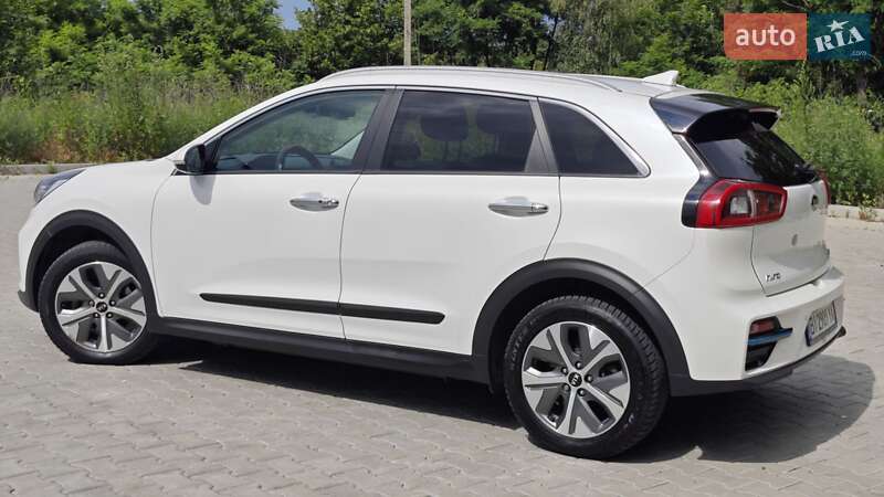 Позашляховик / Кросовер Kia Niro 2019 в Полтаві фото 4 Позашляховик / Кросовер Kia Niro 2019 в Полтаві