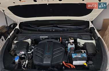 Позашляховик / Кросовер Kia Niro 2019 в Полтаві