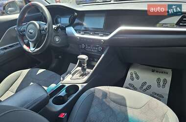 Позашляховик / Кросовер Kia Niro 2021 в 