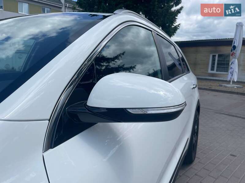 Позашляховик / Кросовер Kia Niro 2019 в Рівному