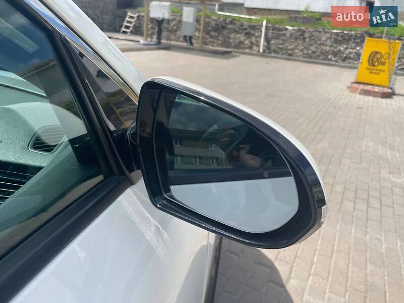 Позашляховик / Кросовер Kia Niro 2019 в Рівному