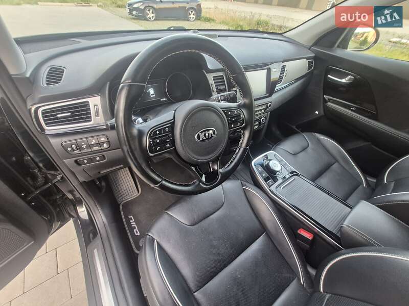 Позашляховик / Кросовер Kia Niro 2019 в Хмельницькому