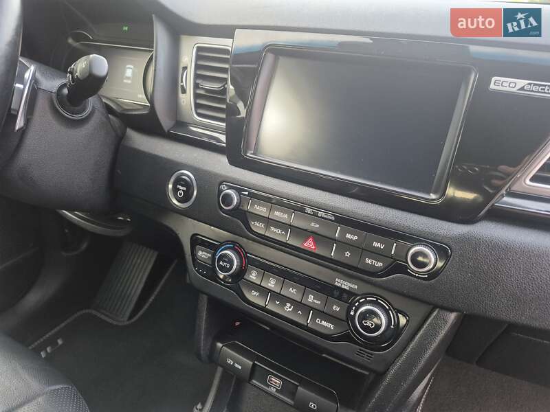 Позашляховик / Кросовер Kia Niro 2019 в Хмельницькому