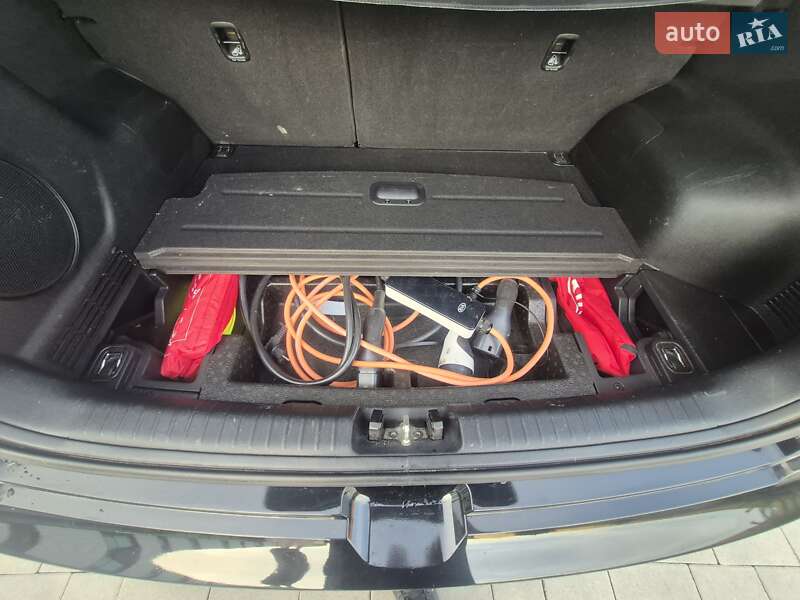 Позашляховик / Кросовер Kia Niro 2019 в Хмельницькому