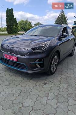 Внедорожник / Кроссовер Kia Niro 2019 в Дубно