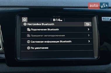 Позашляховик / Кросовер Kia Niro 2019 в 