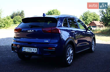 Позашляховик / Кросовер Kia Niro 2021 в 