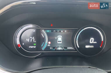 Позашляховик / Кросовер Kia Niro 2021 в 