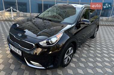 Внедорожник / Кроссовер Kia Niro 2017 в Одессе