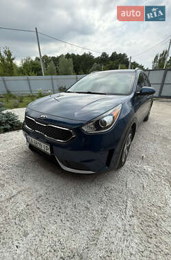Внедорожник / Кроссовер Kia Niro 2017 в Киеве