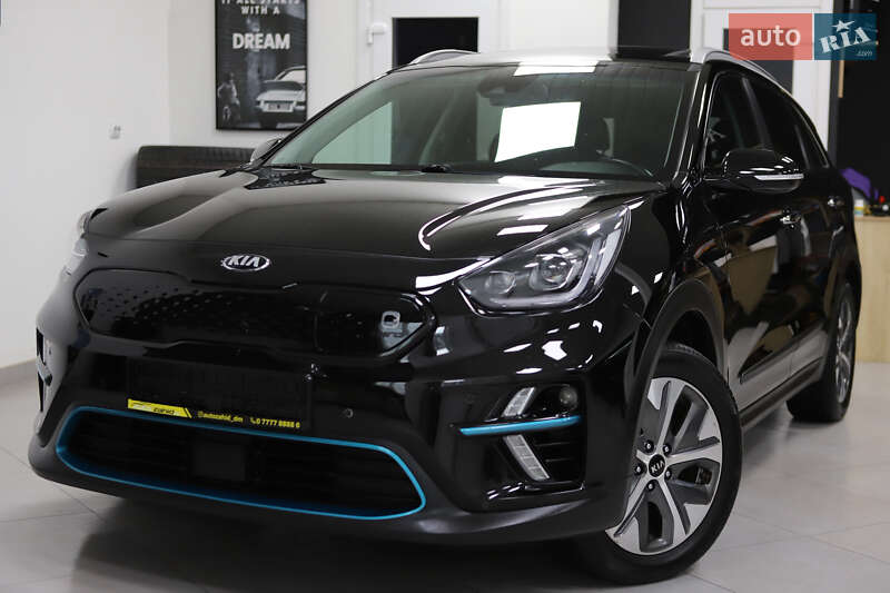 Позашляховик / Кросовер Kia Niro 2022 в Дрогобичі