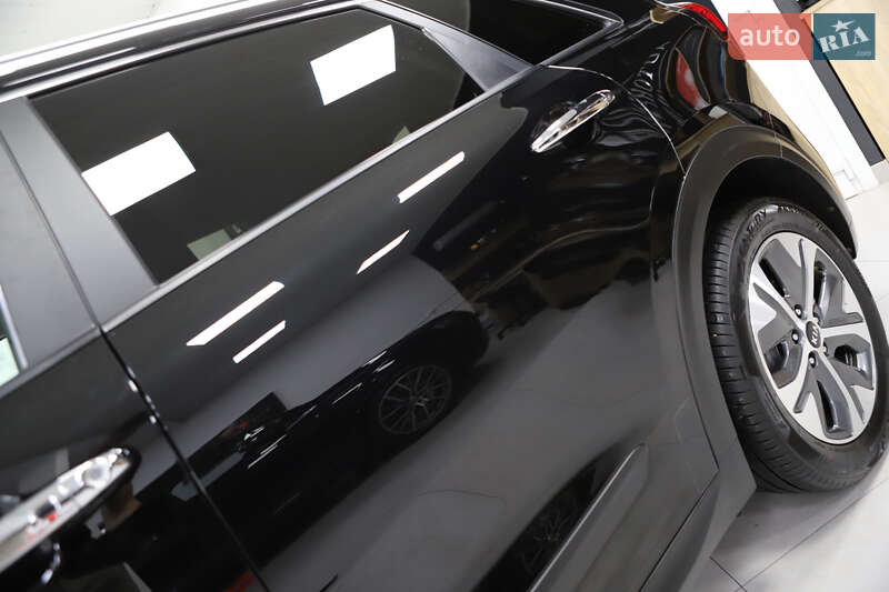Позашляховик / Кросовер Kia Niro 2022 в Дрогобичі