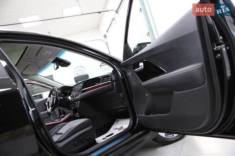 Позашляховик / Кросовер Kia Niro 2022 в Дрогобичі