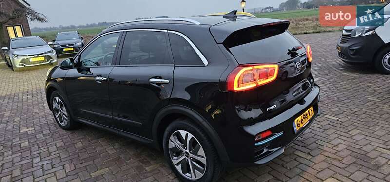 Внедорожник / Кроссовер Kia Niro 2019 в Яремче