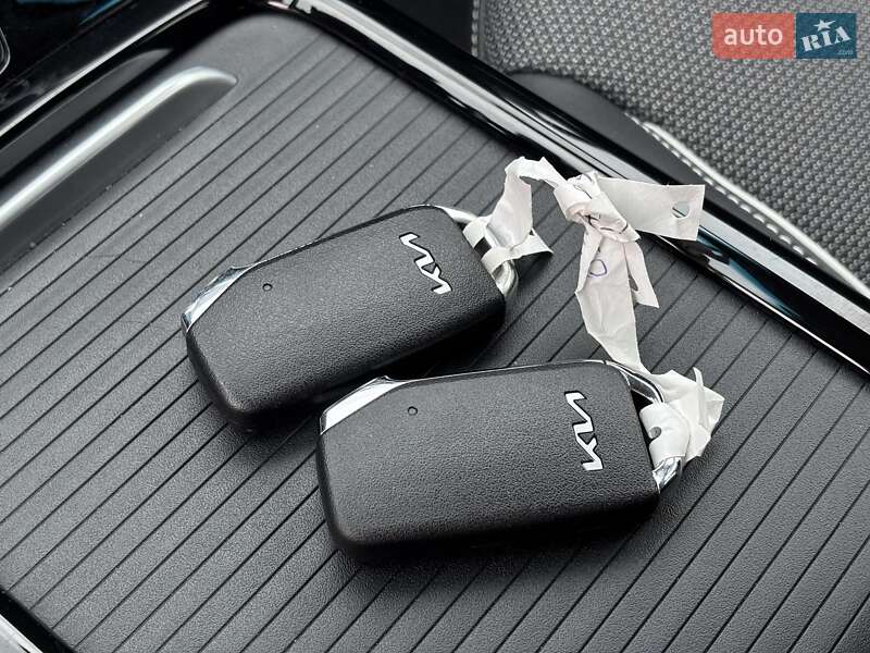 Внедорожник / Кроссовер Kia Niro 2021 в Львове