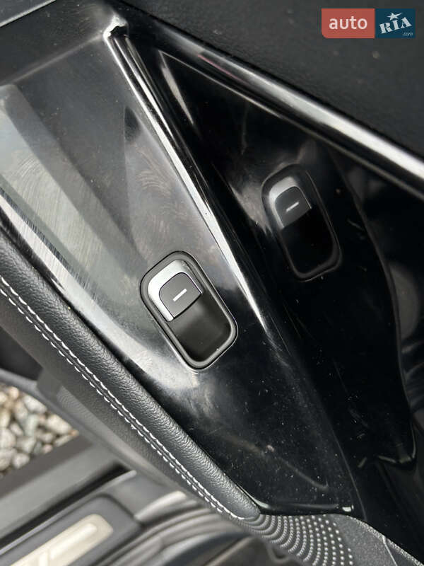 Позашляховик / Кросовер Kia Niro 2021 в Львові фото 24 Позашляховик / Кросовер Kia Niro 2021 в Львові