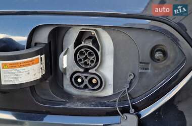 Внедорожник / Кроссовер Kia Niro 2019 в 