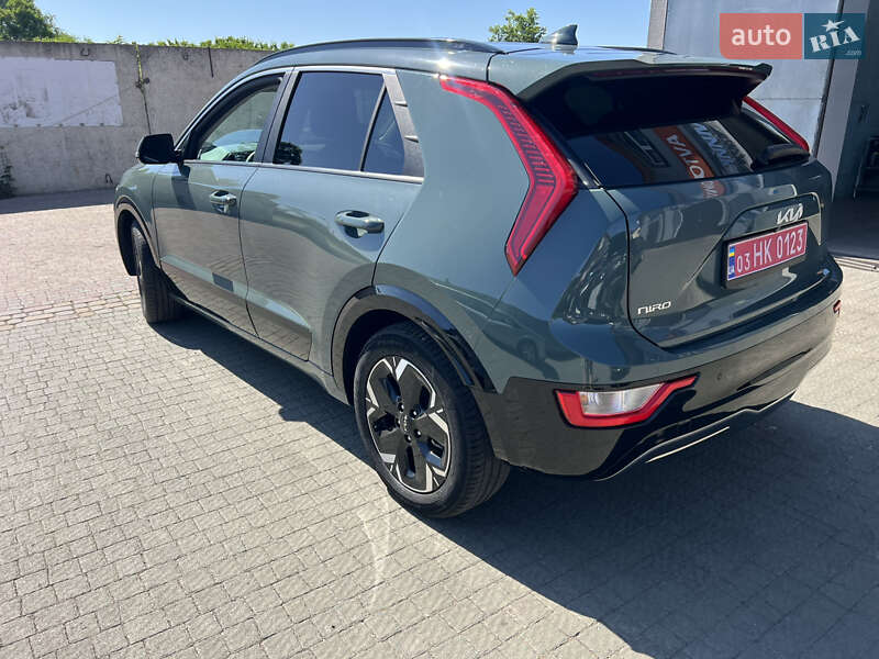 Позашляховик / Кросовер Kia Niro 2023 в Львові