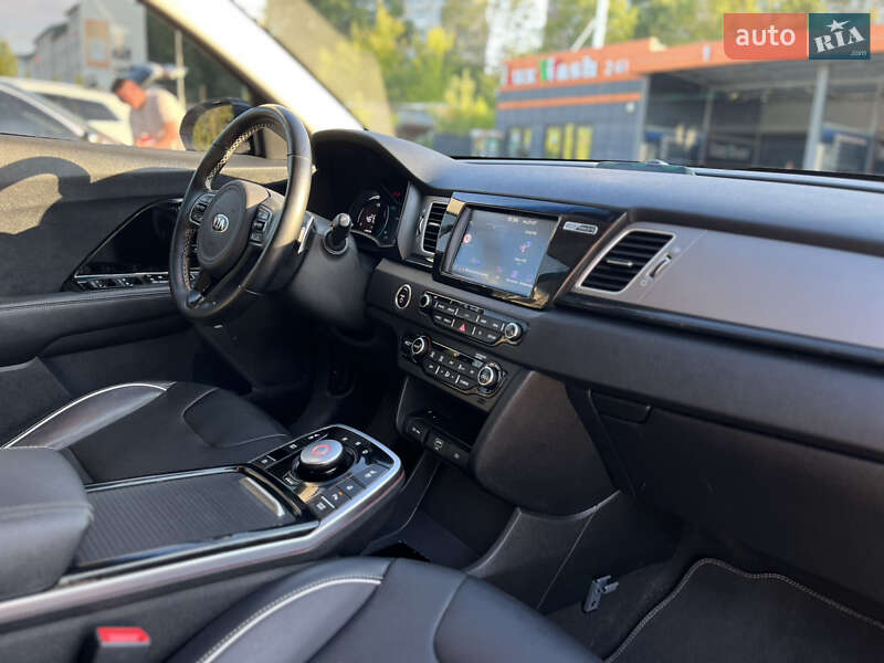 Внедорожник / Кроссовер Kia Niro 2019 в Тернополе