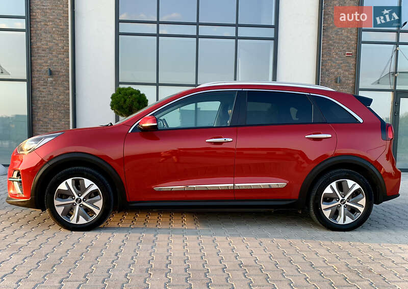 Внедорожник / Кроссовер Kia Niro 2021 в Тернополе