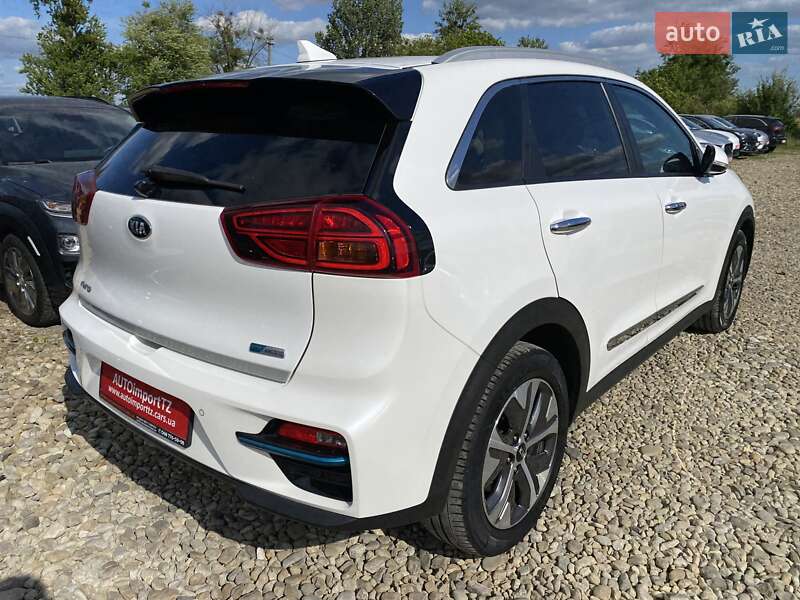 Внедорожник / Кроссовер Kia Niro 2021 в Львове