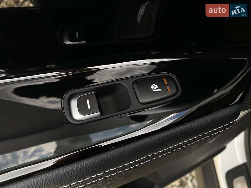 Внедорожник / Кроссовер Kia Niro 2021 в Львове