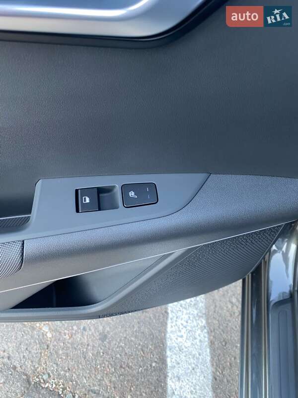 Внедорожник / Кроссовер Kia Niro 2023 в Одессе