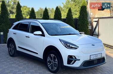 Позашляховик / Кросовер Kia Niro 2020 в Чернівцях