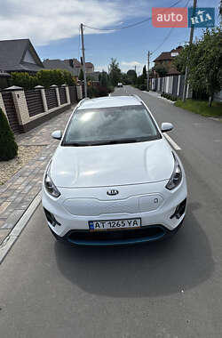 Позашляховик / Кросовер Kia Niro 2018 в Полтаві