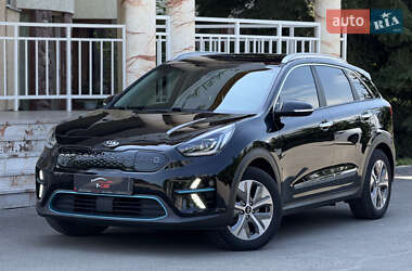 Позашляховик / Кросовер Kia Niro 2018 в Львові