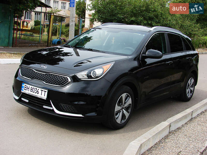 Внедорожник / Кроссовер Kia Niro 2017 в Одессе