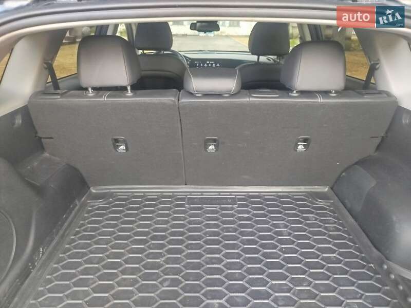 Позашляховик / Кросовер Kia Niro 2021 в Шполі