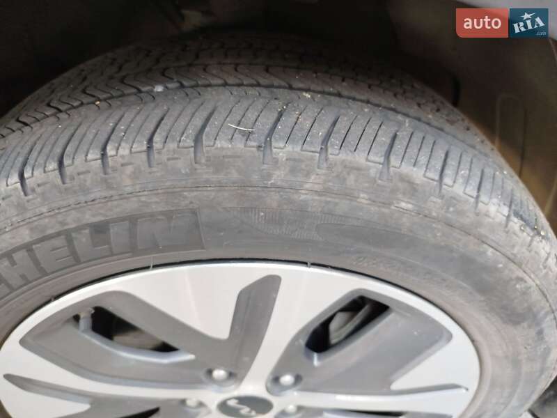 Позашляховик / Кросовер Kia Niro 2021 в Шполі