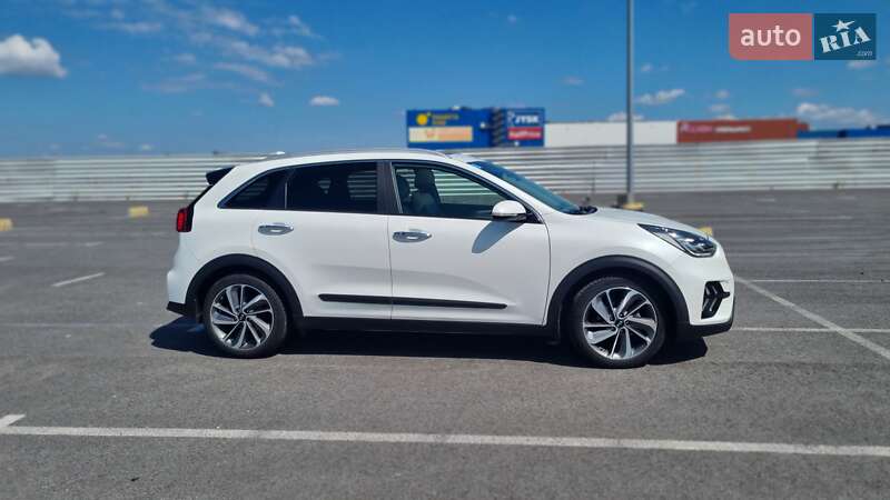 Внедорожник / Кроссовер Kia Niro 2021 в Львове