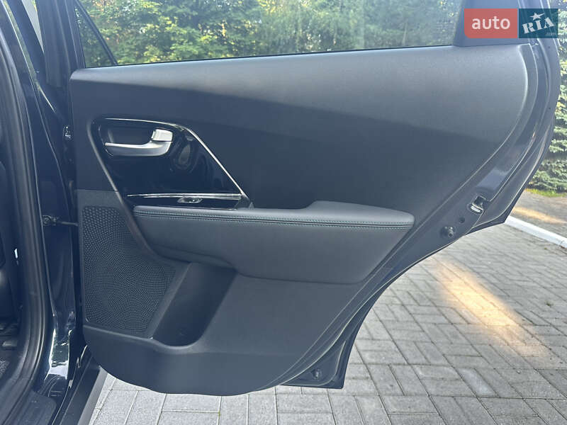 Позашляховик / Кросовер Kia Niro 2022 в Дрогобичі фото 49 Позашляховик / Кросовер Kia Niro 2022 в Дрогобичі