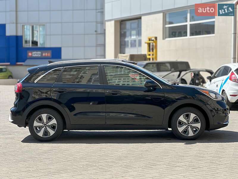 Внедорожник / Кроссовер Kia Niro 2018 в Одессе