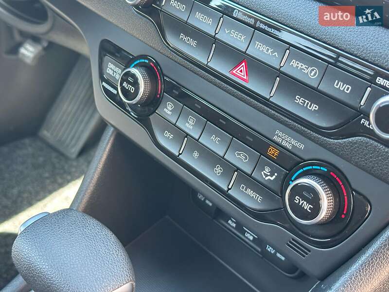 Внедорожник / Кроссовер Kia Niro 2018 в Одессе