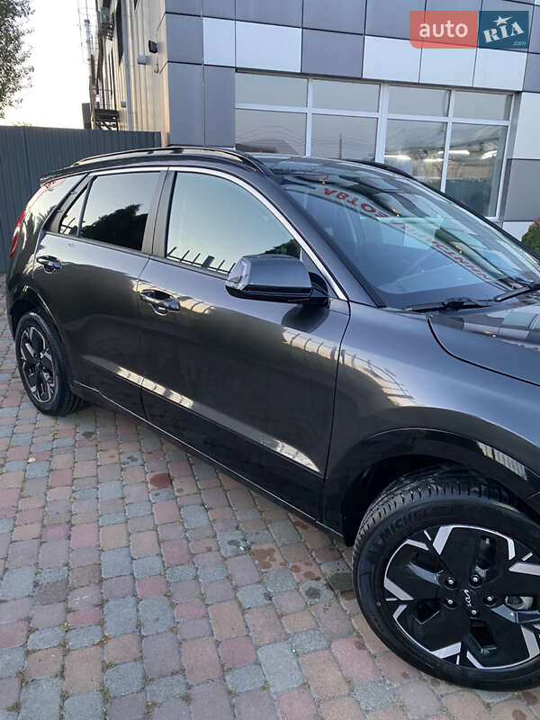 Внедорожник / Кроссовер Kia Niro 2022 в Сарнах