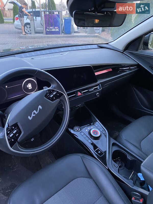 Внедорожник / Кроссовер Kia Niro 2022 в Сарнах