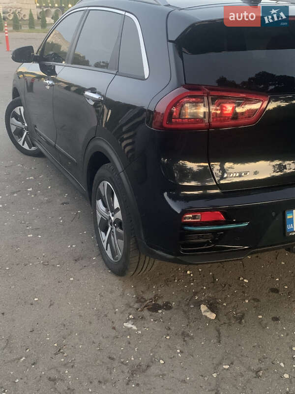 Внедорожник / Кроссовер Kia Niro 2019 в Тернополе