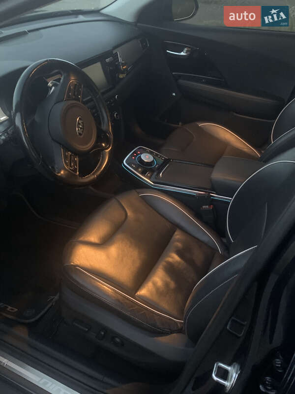 Внедорожник / Кроссовер Kia Niro 2019 в Тернополе