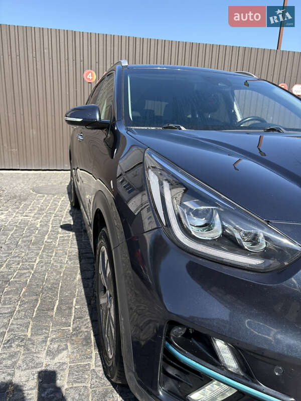 Внедорожник / Кроссовер Kia Niro 2019 в Киеве фото 6 Внедорожник / Кроссовер Kia Niro 2019 в Киеве