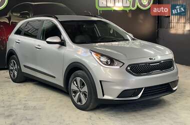 Позашляховик / Кросовер Kia Niro 2017 в Одесі