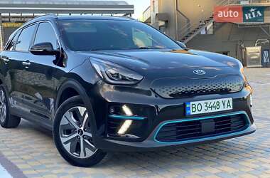Позашляховик / Кросовер Kia Niro 2020 в Чорткові