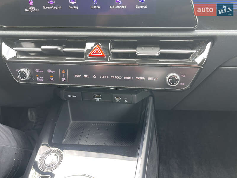 Позашляховик / Кросовер Kia Niro 2023 в Переяславі