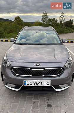 Внедорожник / Кроссовер Kia Niro 2017 в Золочеве
