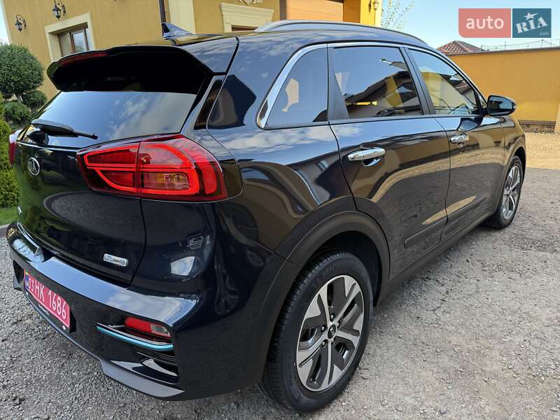 Позашляховик / Кросовер Kia Niro 2020 в Львові