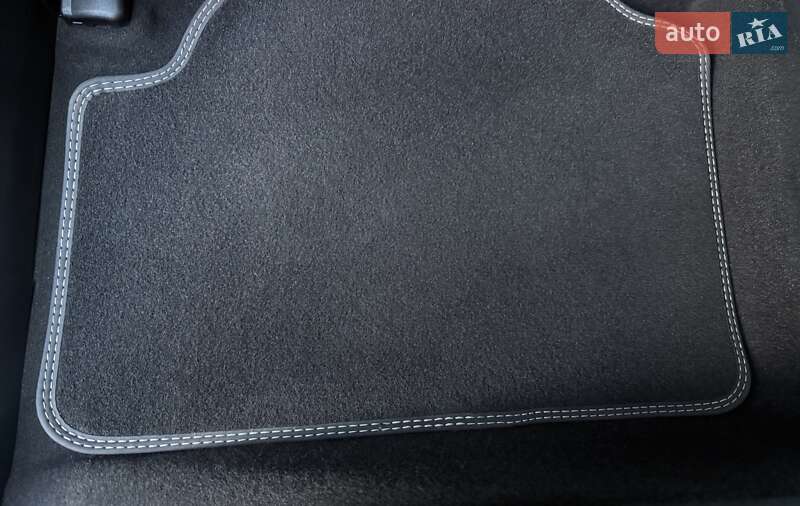 Позашляховик / Кросовер Kia Niro 2020 в Львові